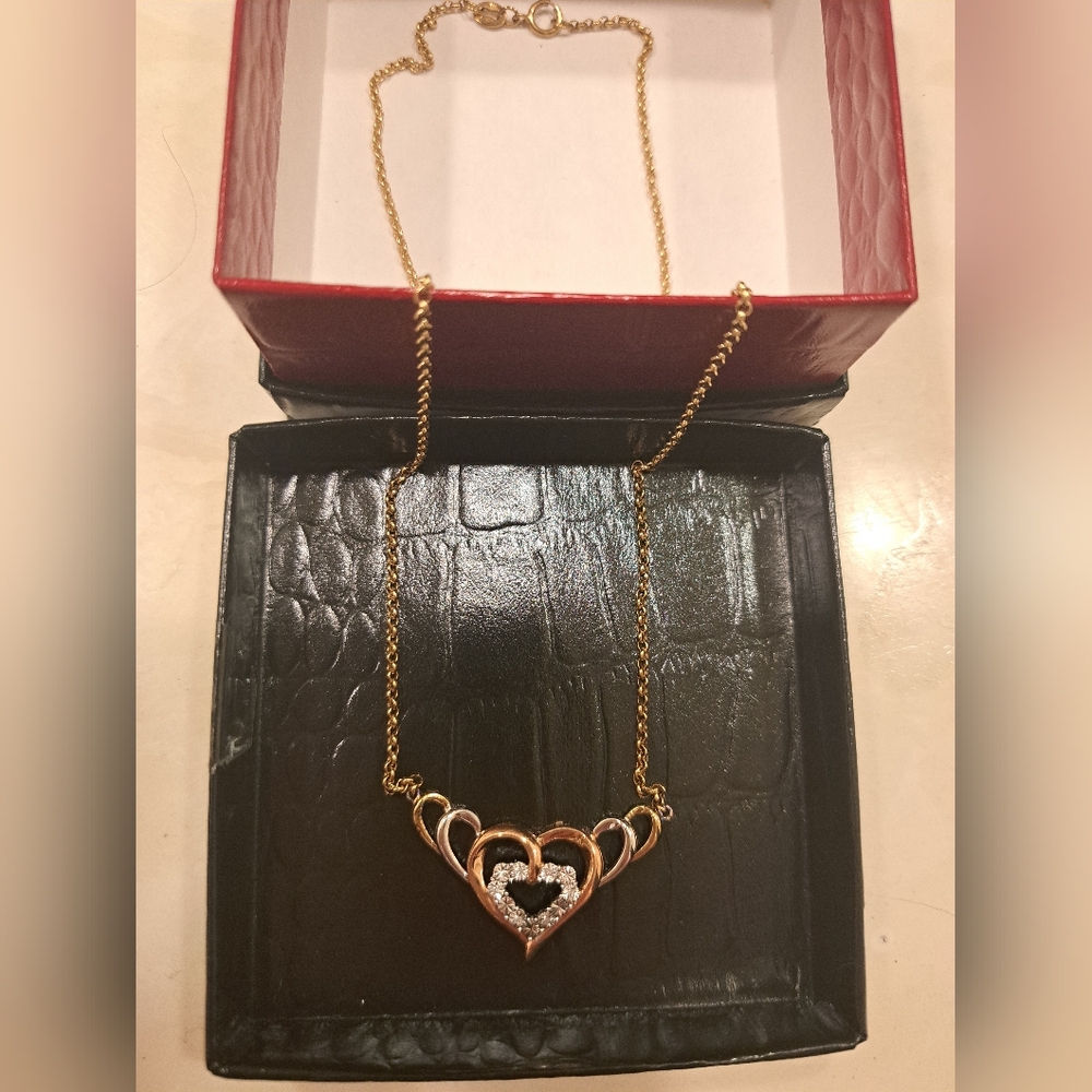 Rose Gold Heart Necklace - Picture 2 of 2